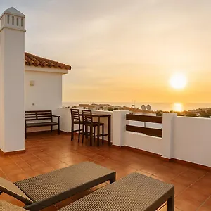 Penthouse Sea View - Valle Golf Apartment